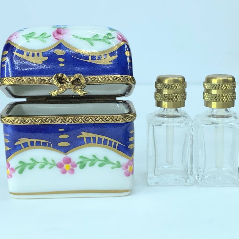 Classic Floral Perfume Chest with Two Bottles Limoges Box…Retired A31